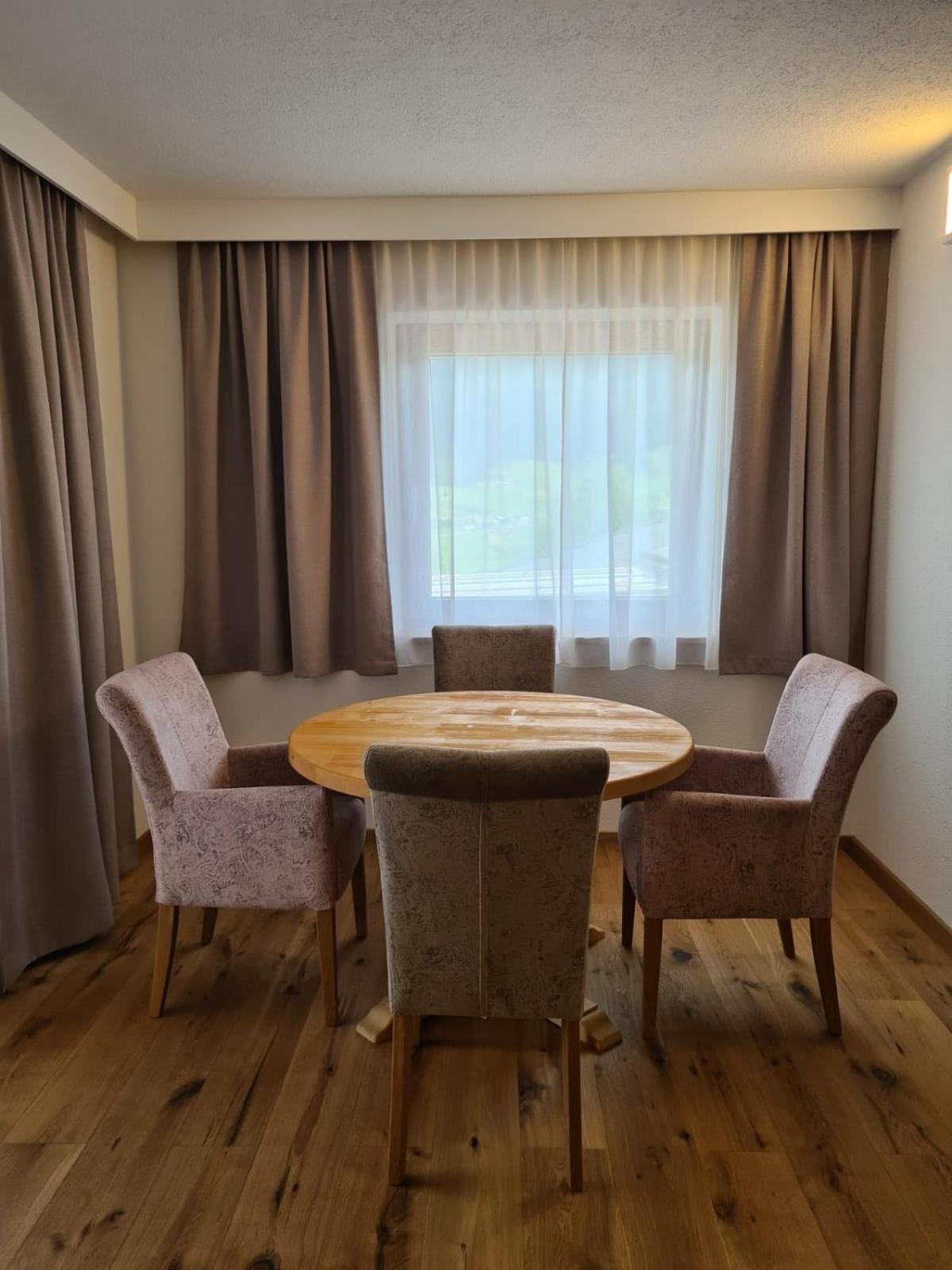 Apartment Huter Jerzens Ngoại thất bức ảnh